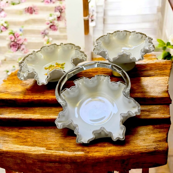 Fenton Set Of 3 Silvercrest Baskets ruffled.One of the set is stamped Fenton - Picture 1 of 8